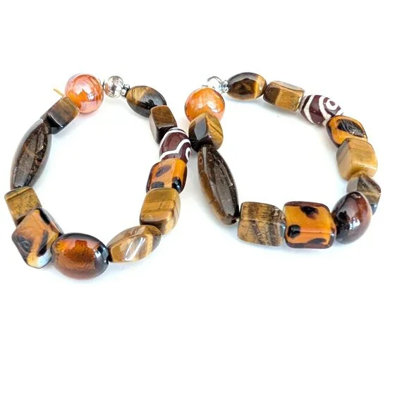 Pair of glass, bead and tiger's eye beaded stretch bracelets - Picture 11 of 12